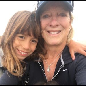 Meet your Posher, Debra